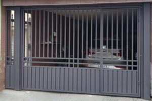 Portões Basculantes no ABC portão de ferro tubular galvanizado com chapa